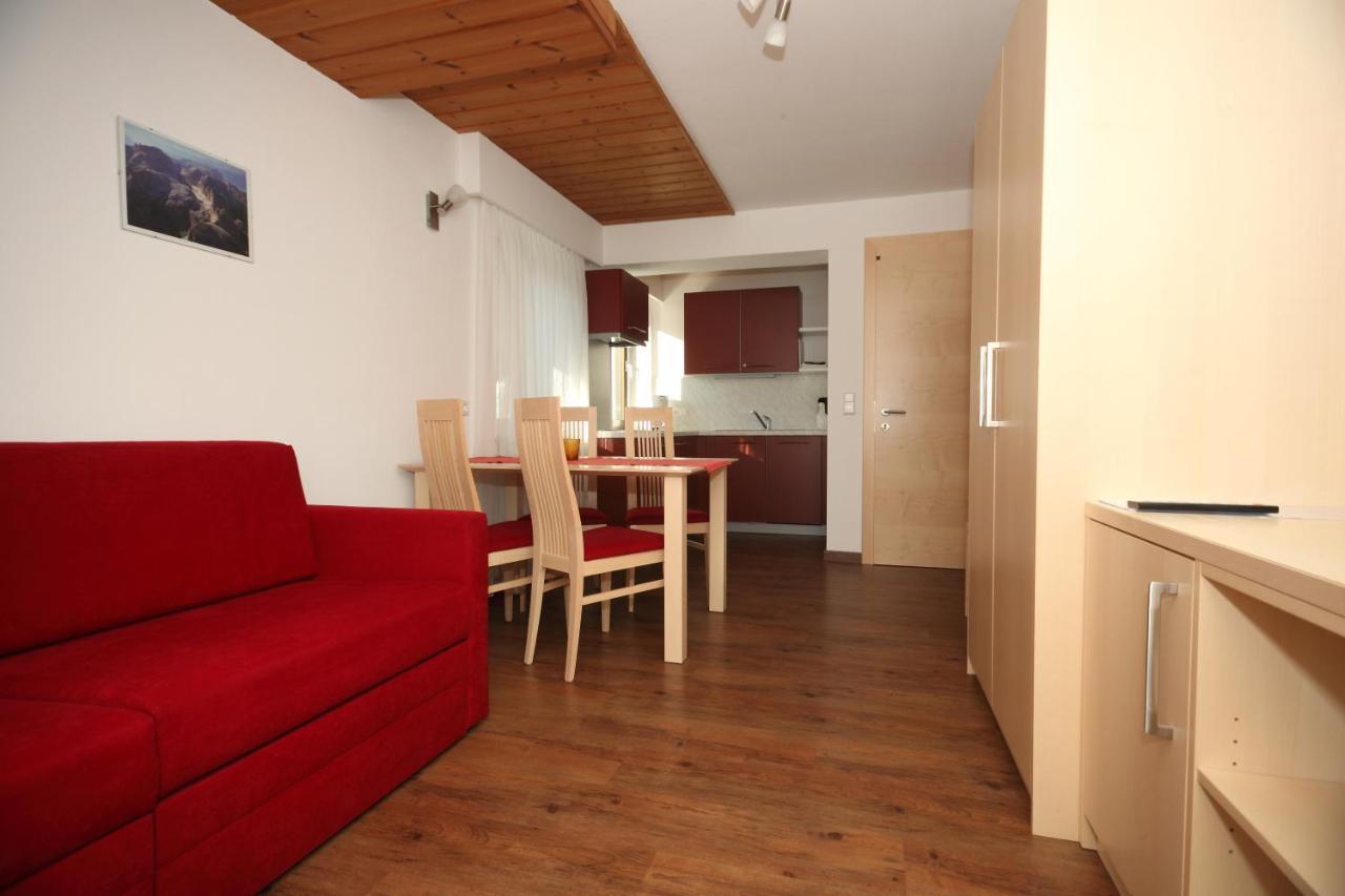 Garni Apparthotel St Valentin Сан-Валентино-алла-Мута Экстерьер фото