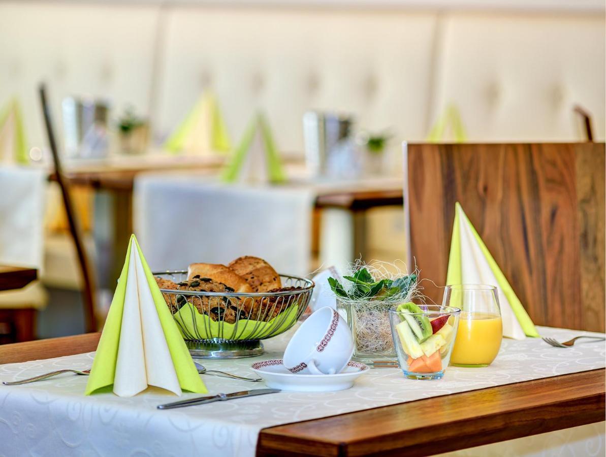 Garni Apparthotel St Valentin Сан-Валентино-алла-Мута Экстерьер фото