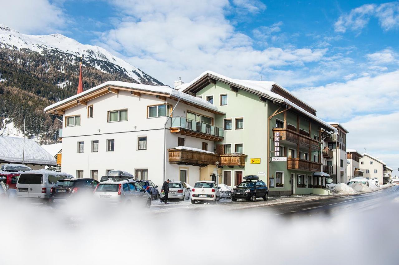Garni Apparthotel St Valentin Сан-Валентино-алла-Мута Экстерьер фото